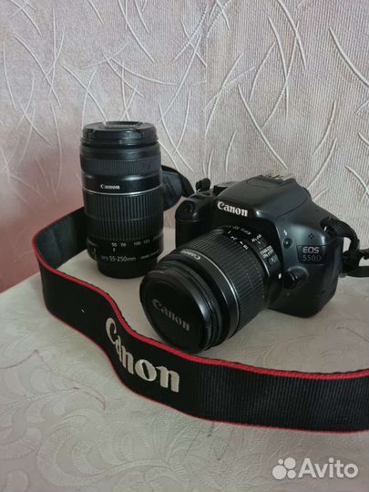 Зеркальный фотоаппарат canon 550d 18-55