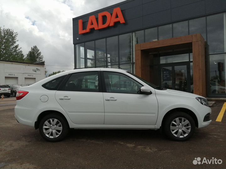 LADA Granta 1.6 МТ, 2023