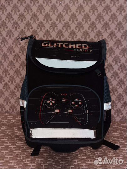 Рюкзак школьный