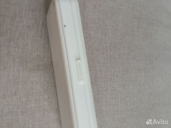 Пластиковый пенал для школы с отделами