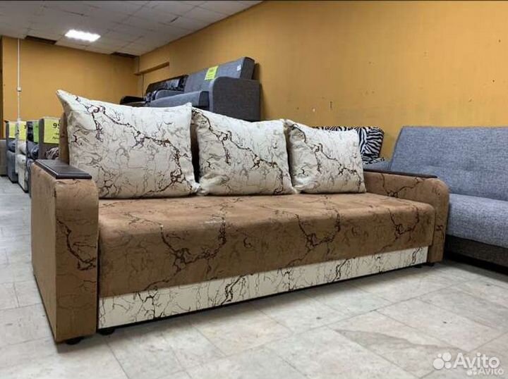 Диван евро книжка