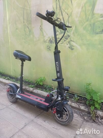 Электро самокат Kugoo M4