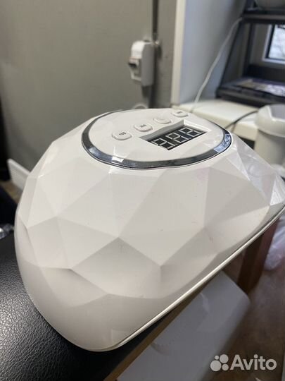 Лампа настольная для маникюра