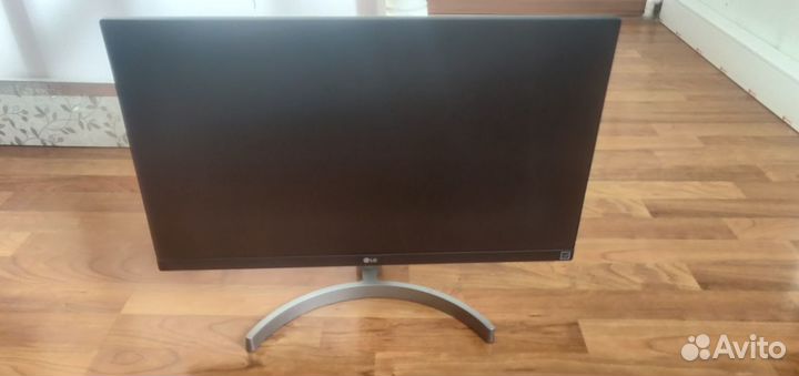 Монитор LG 24 дюйма