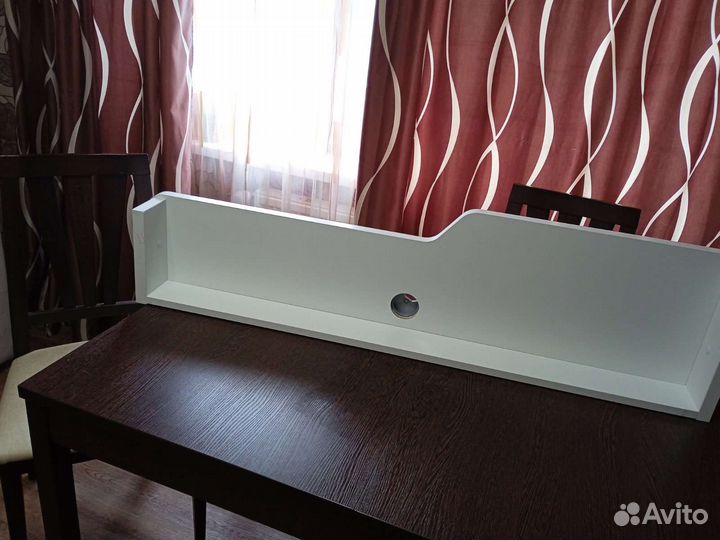 Полка настольная для монитора