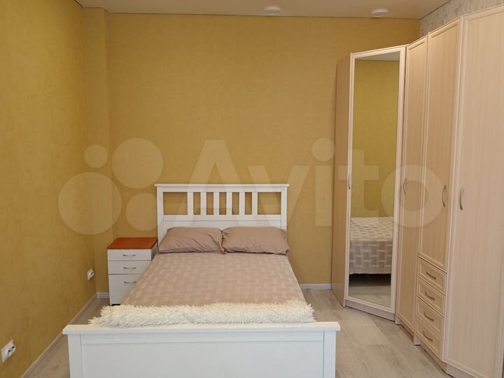 2-к. квартира, 42 м², 8/20 эт.