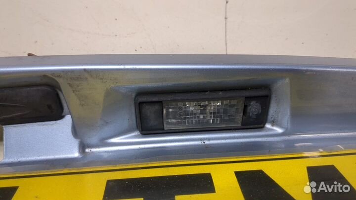 Накладка под номер Nissan Primera P12, 2004