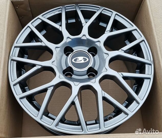 LADA Vesta, Largus R15 новые