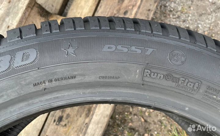 Dunlop SP Winter Sport 3D DSST ROF 245/45 R18