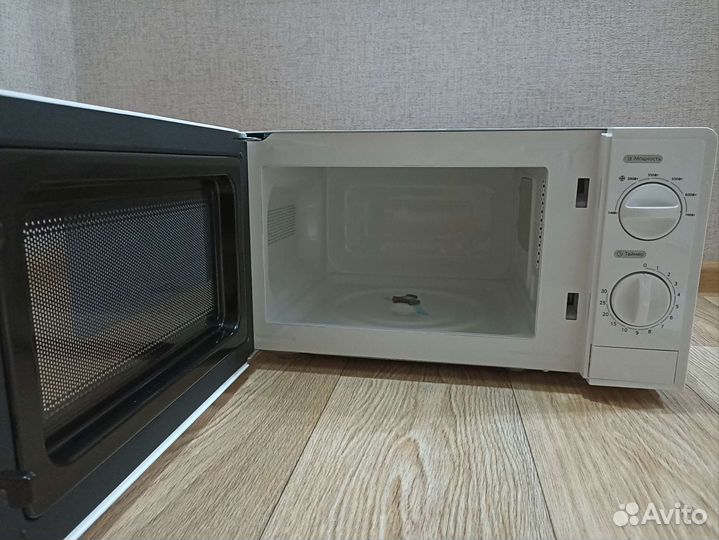 Микроволновая печь новая