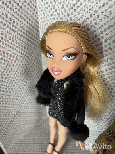 Куклы Bratz, мебель, одежда