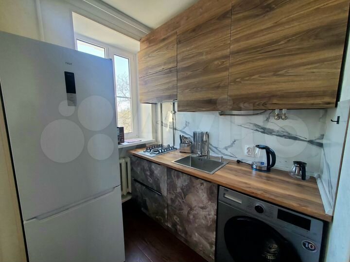 2-к. квартира, 38 м², 3/3 эт.