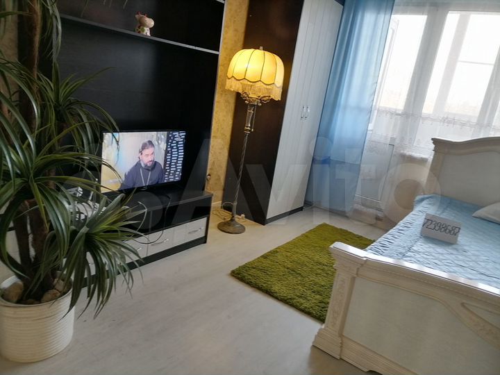 1-к. квартира, 40 м², 1/9 эт.