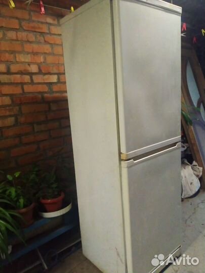 Холодильник бу