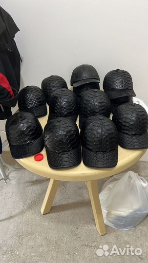 Изделия из Кожи Питона, Ремни, Кепки