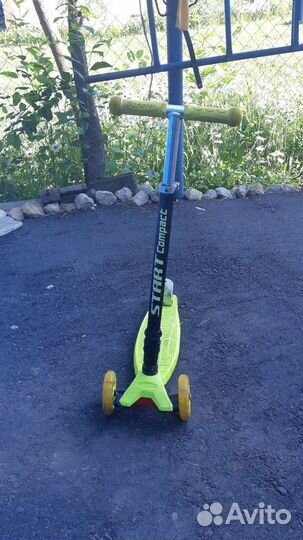 Самокат детский трехколесный складной
