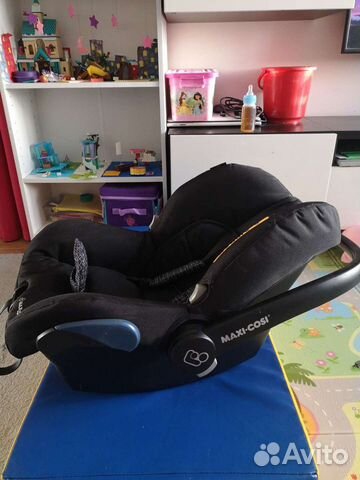 Детское автокресло от 0 maxi cosi