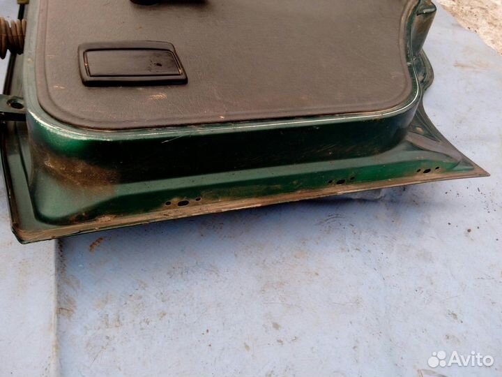 Дверь задняя правая Volkswagen Polo Classic