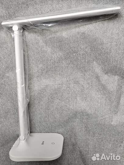 Светильник светодиодный настольный аккумуляторный