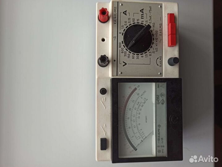 Прибор электроизмерительный комбинированный СССР