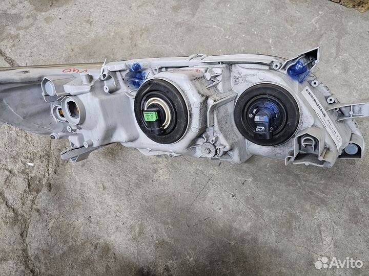 Фара левая Toyota Camry V40 2006-2011