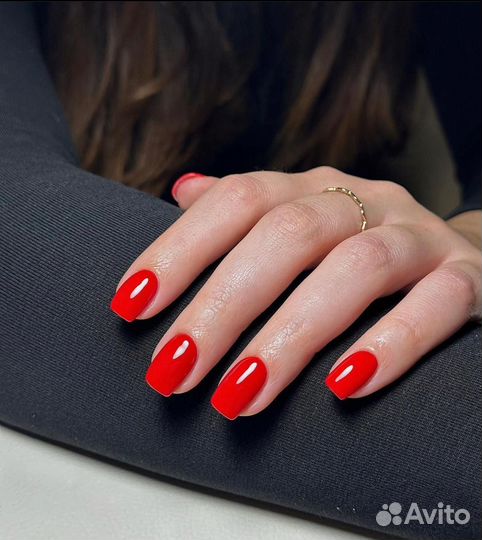 Мастер маникюра и педикюра