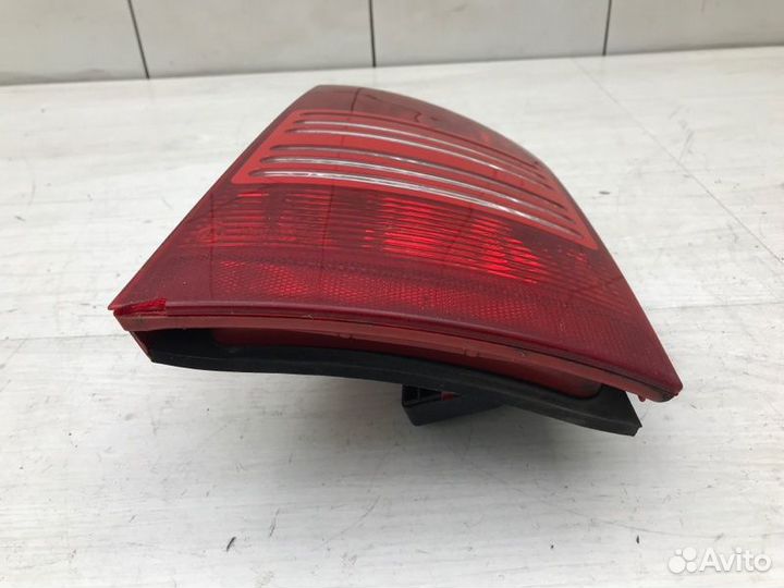 Фонарь правый Skoda Octavia tour BCA 2007