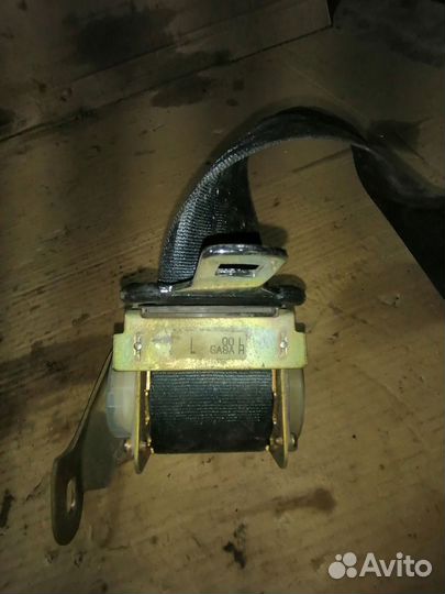 Ремень безопасности зад лево Мазда 626