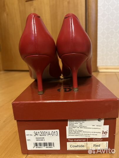 Туфли женские Mascotte 39 размер