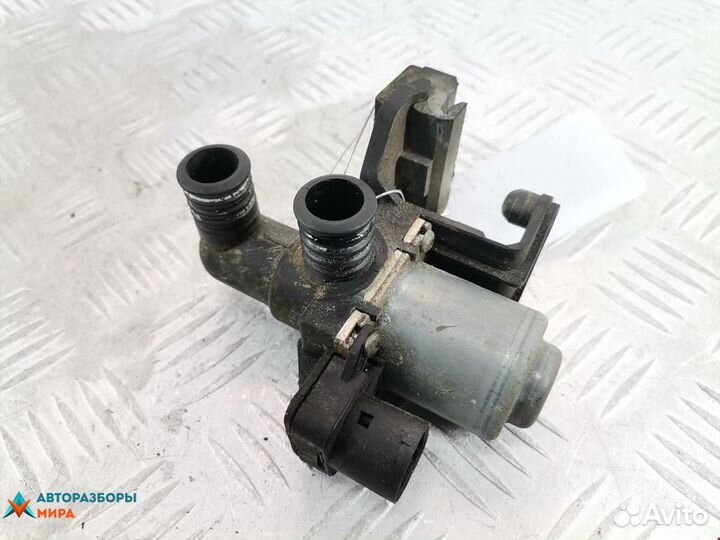 Кран отопителя (печки) BMW 3 E36 1995 64118375443