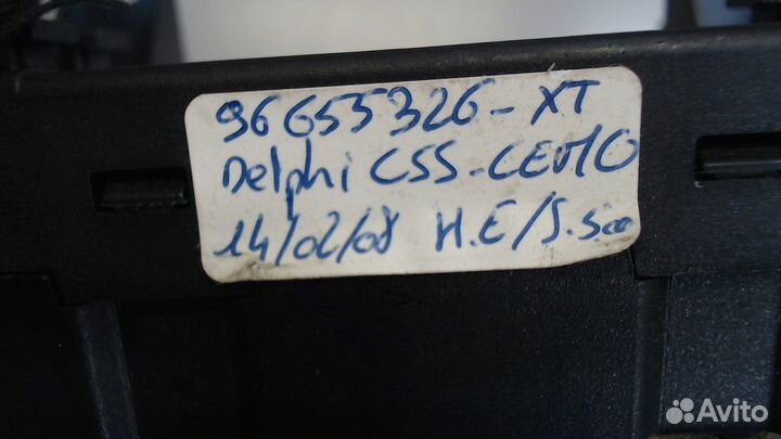 Переключатель поворотов и дворников Citroen C5 200