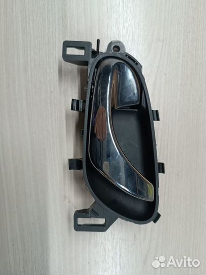 Салонная ручка двери Nissan Qashqai J11 806714EA1A