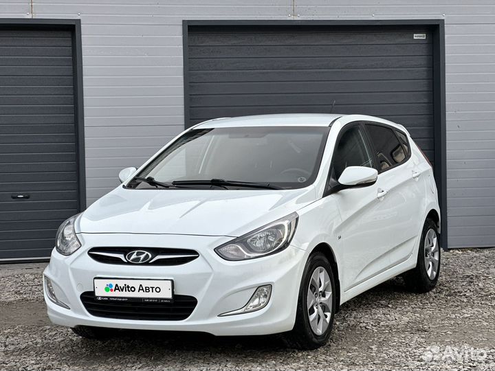 Hyundai Solaris 1.6 AT, 2012, 135 000 км