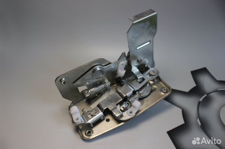 Замок двери левый маз