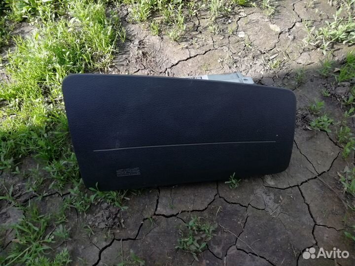 Модуль надувной подушки безопасности на приору