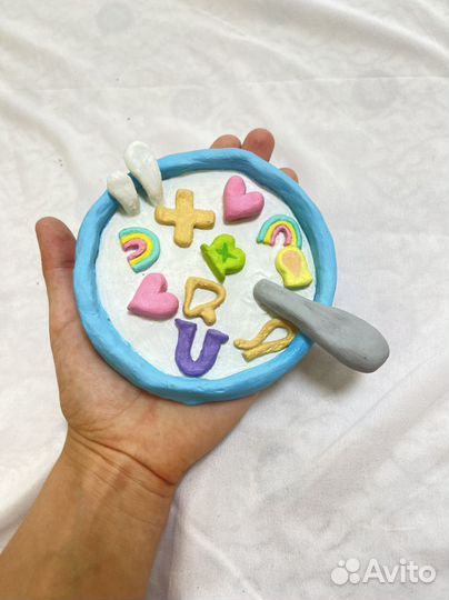 Глиненая тарелка