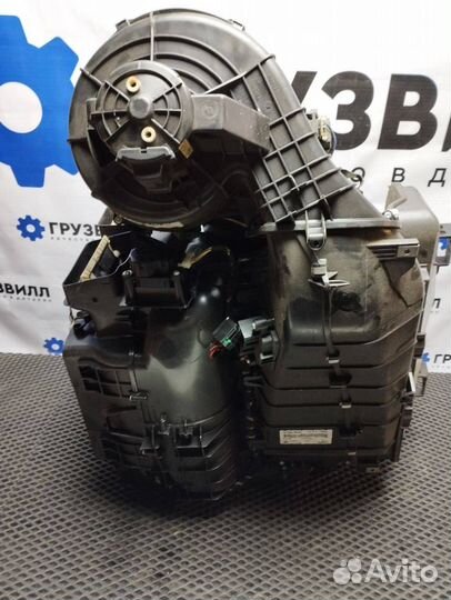 Отопитель в сборе (печка) Volvo FH4 22071146