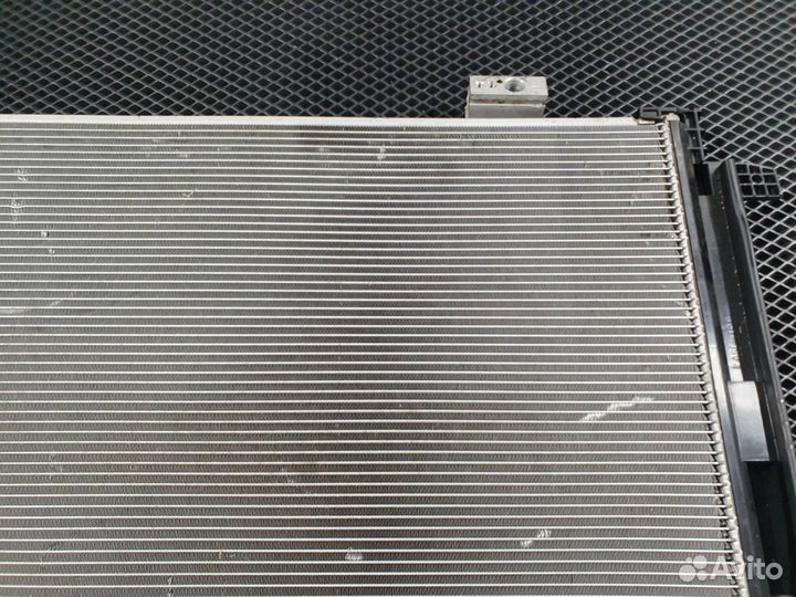 Радиатор кондиционера Mercedes-Benz E-Класс
