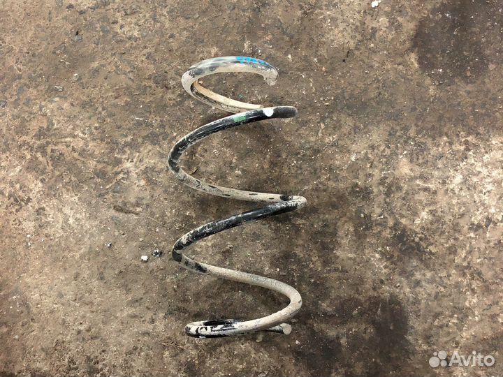 Renault sandero stepway 2 пружина