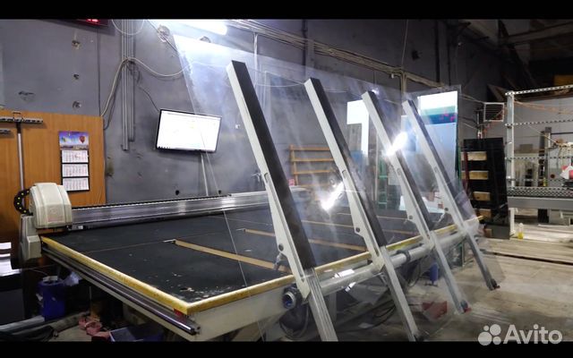 Межкомнатные стеклянные двери на заказ