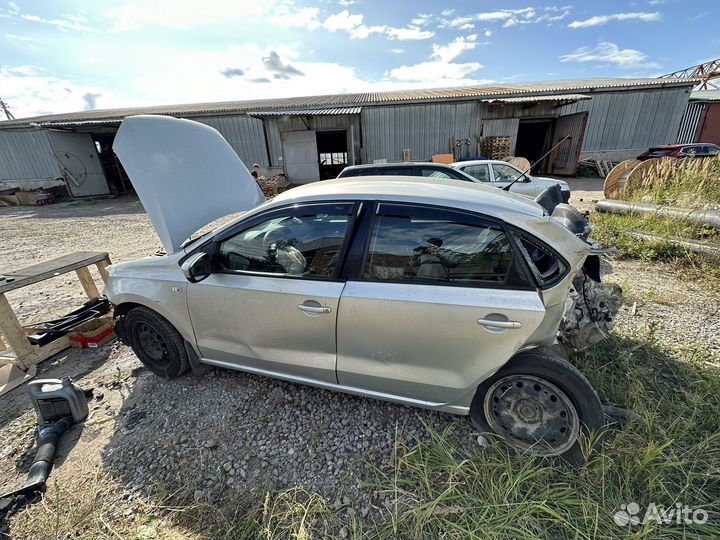 В разборе Volkswagen Polo, 2011 г.в., 1.6 CFN