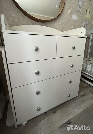 Пеленальный комод белый