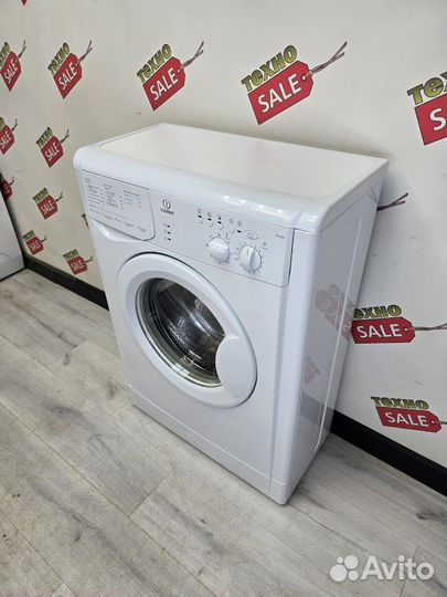Стиральная машина Indesit на 4кг