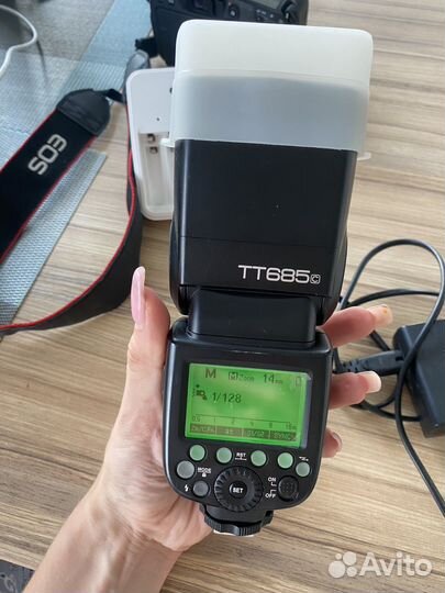 Вспышка godox tt 685c