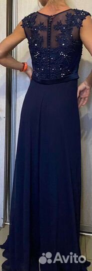 Вечернее платье
