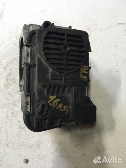 Дроссельная заслонка VW Touran 1.6fsi BLF