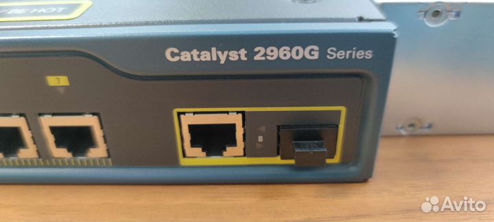 Коммутатор Cisco WS-C2960G-8TC-L