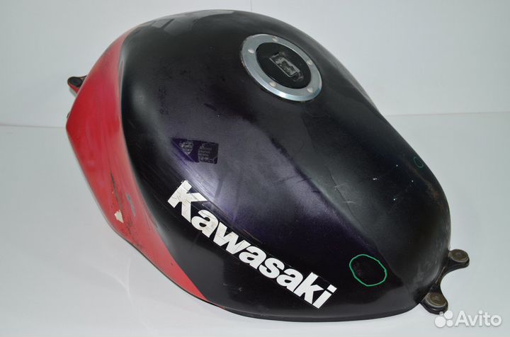 Бензобак Kawasaki ZX-9R ZX900E
