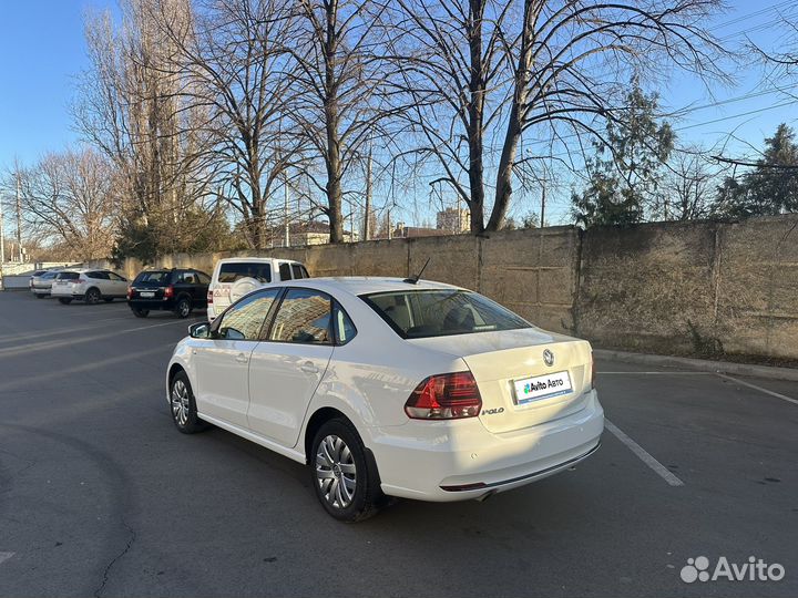 Volkswagen Polo 1.6 AT, 2018, 64 500 км