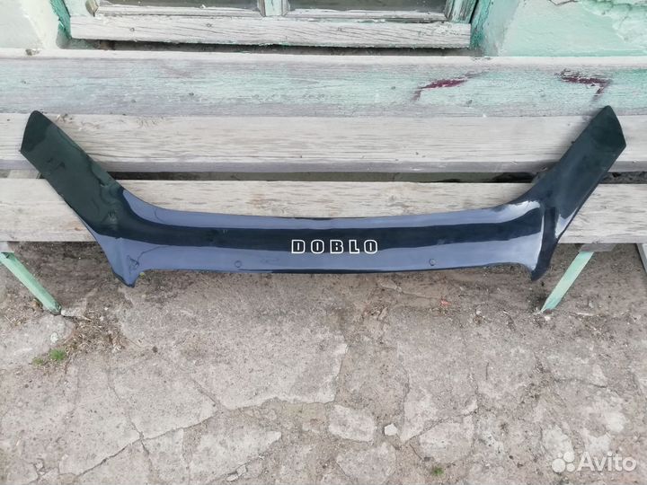 Дефлектор (мухобойка) Fiat Doblo